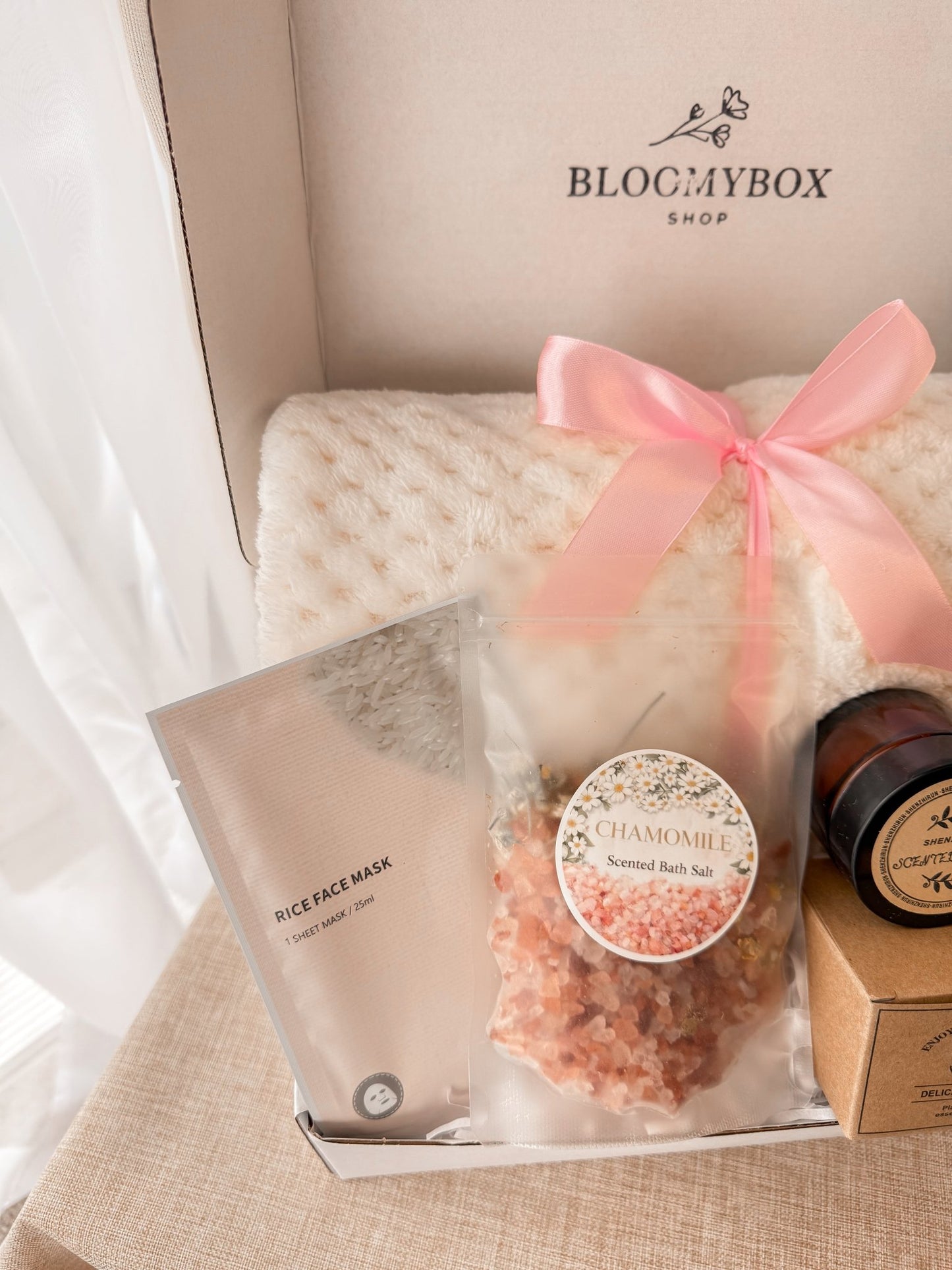 Pink Aesthetic Box,Peach Self Care Gift Box, Cozy Spa Gift Basket, Relaxation Gift for Her, Birthday Gift for Women - BloomyBoxShop