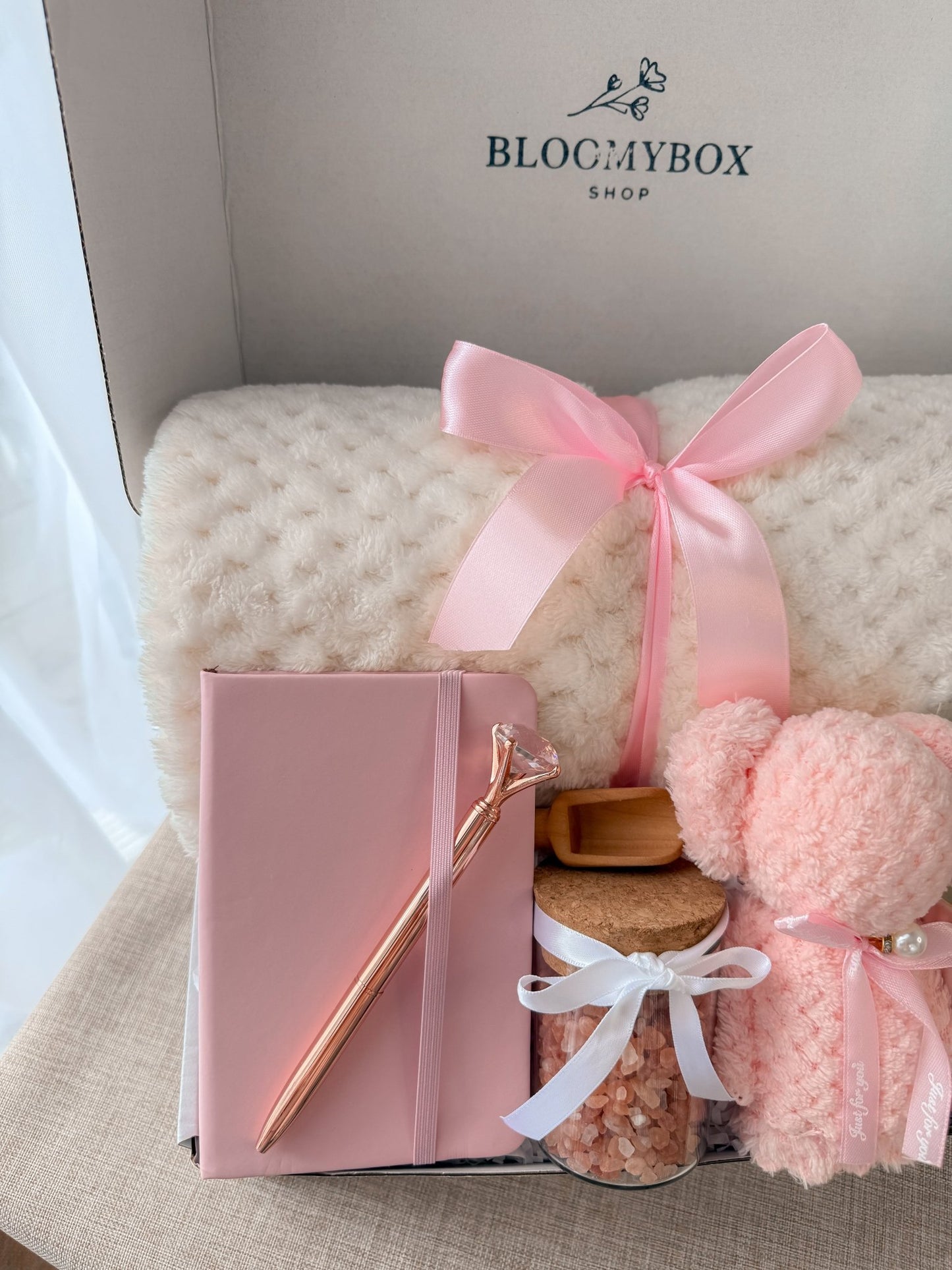 Pink Aesthetic Box,Peach Self Care Gift Box, Cozy Spa Gift Basket, Relaxation Gift for Her, Birthday Gift for Women - BloomyBoxShop