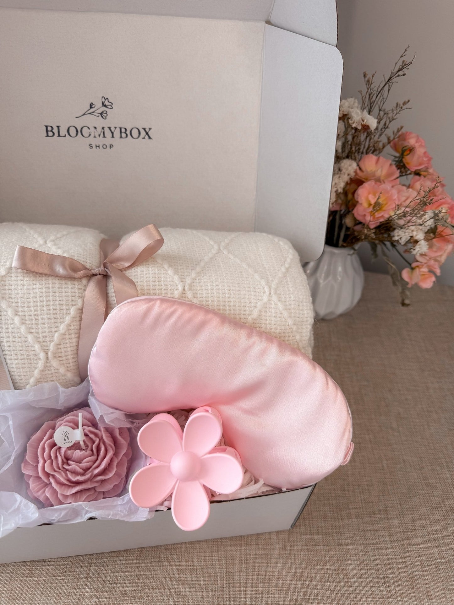 Relaxation Gift Basket, Pink Spa Gift Box for Her, Self Care Box, Cozy Pink Gift, Sleep Gift Box, Birthday Gift for Women - BloomyBoxShop