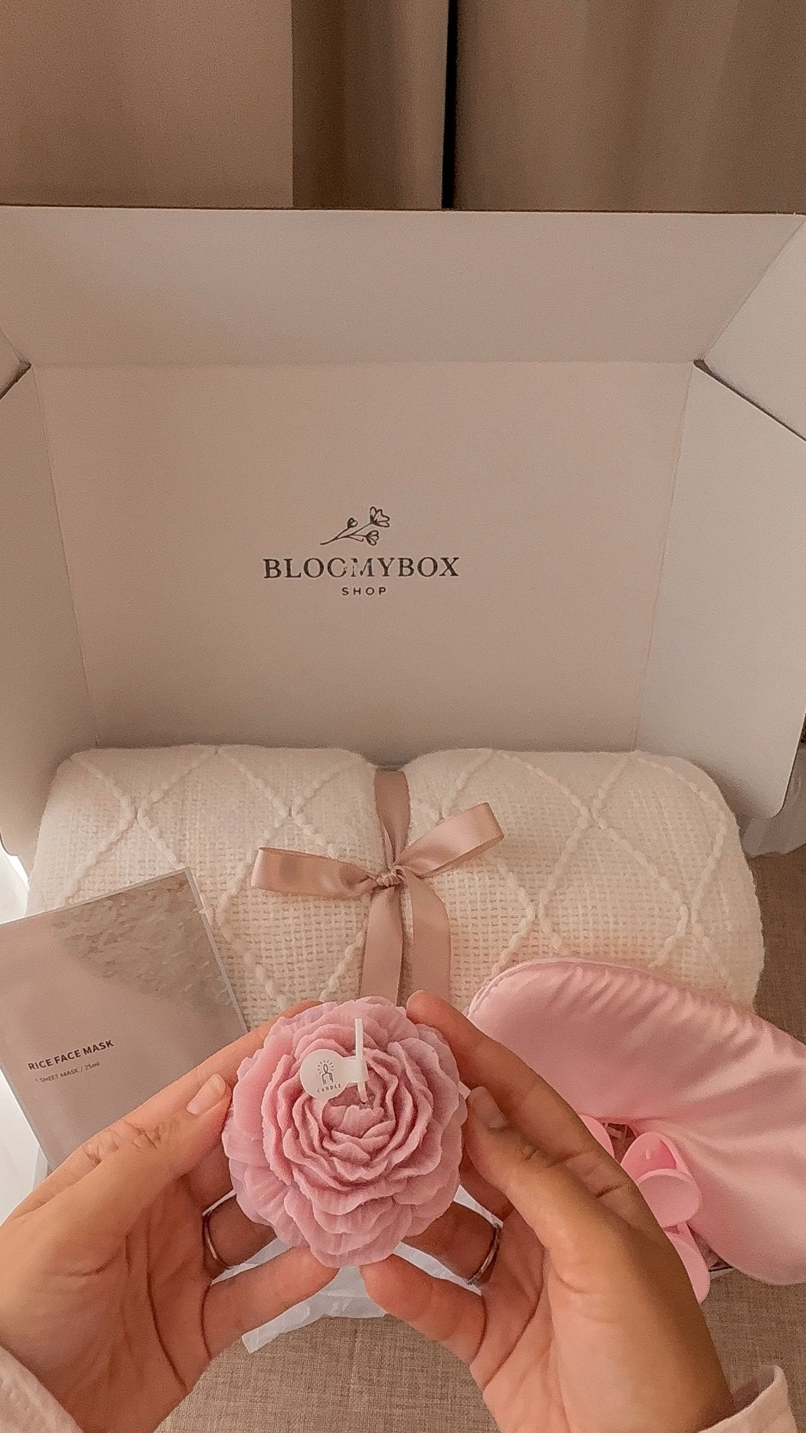 Relaxation Gift Basket, Pink Spa Gift Box for Her, Self Care Box, Cozy Pink Gift, Sleep Gift Box, Birthday Gift for Women - BloomyBoxShop